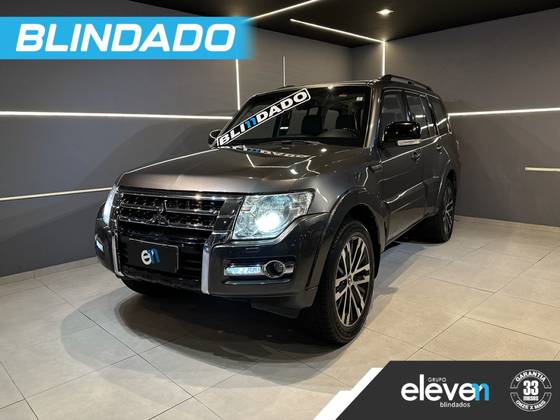MITSUBISHI PAJERO FULL 3.2 HPE 4X4 16V TURBO INTERCOOLER DIESEL LEGEND EDITION 4P AUTOMÁTICO